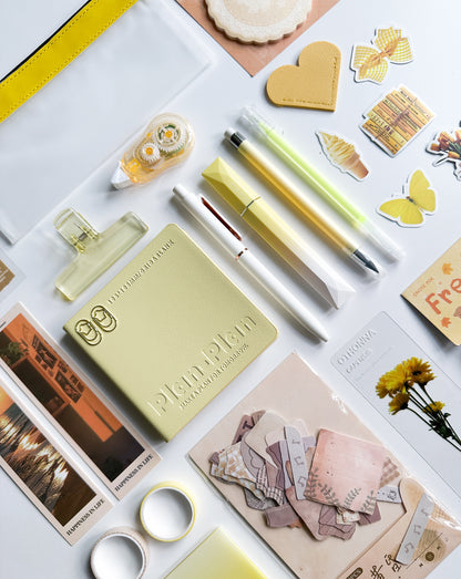 Soft Yellow Stationery Set 💛