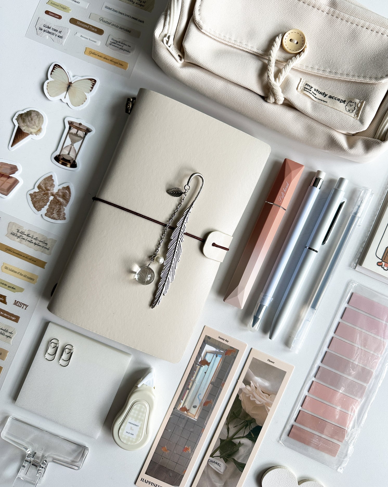Classic White Stationery Set 🤍
