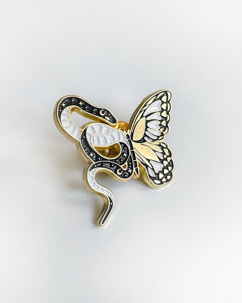 Pin “Butterfly & Snake”